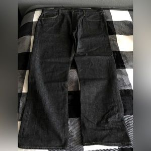 501 Levi’s Dark Washed Shrink To Fit.